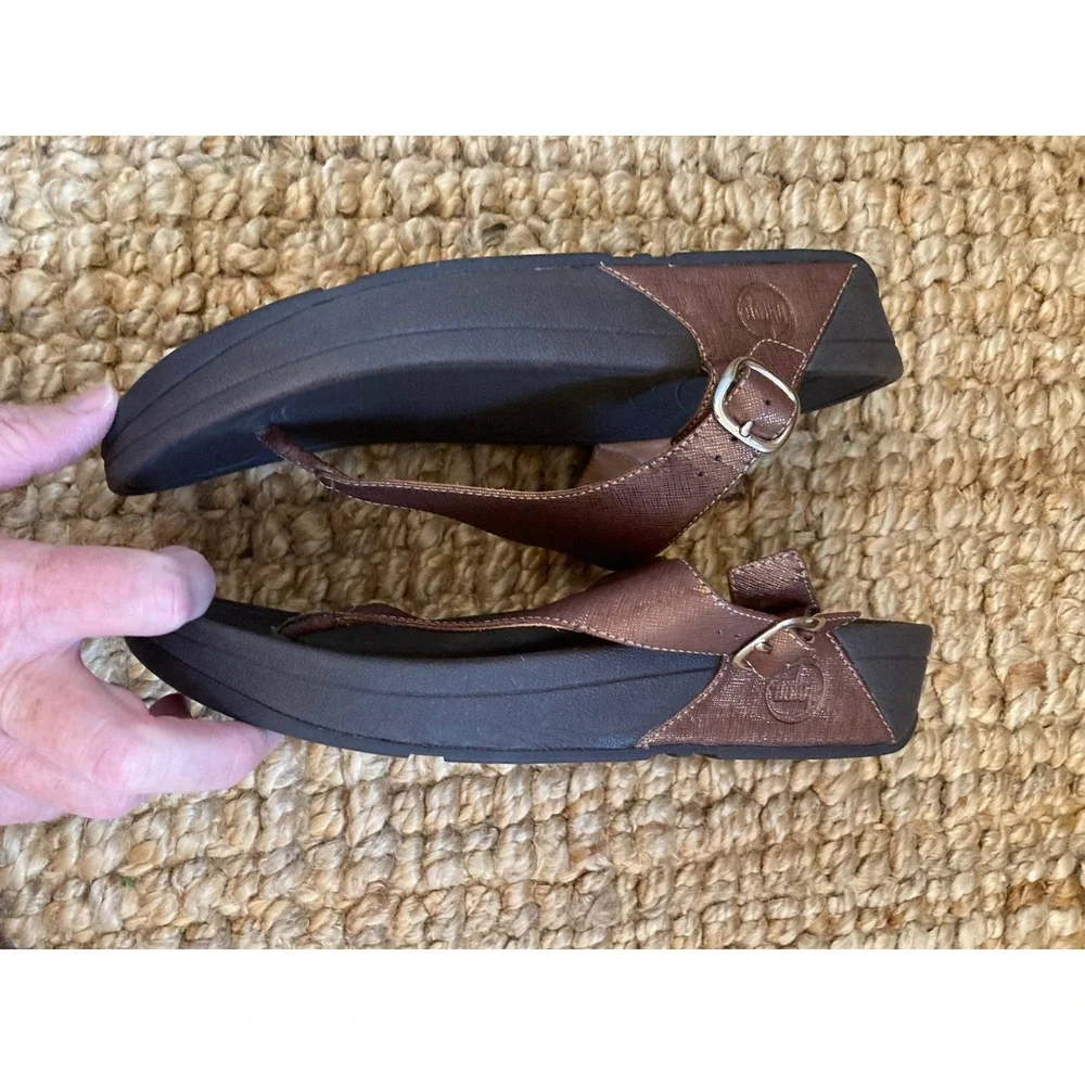 FitFlop Pietra Bronze Metallic Thong Sandals Womens 10 Microwobbleboard 458-012‎